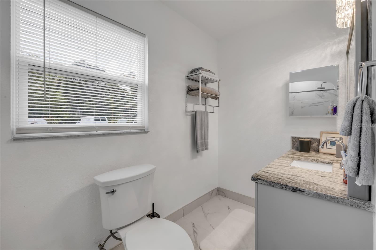 819 B St Property Photo 29