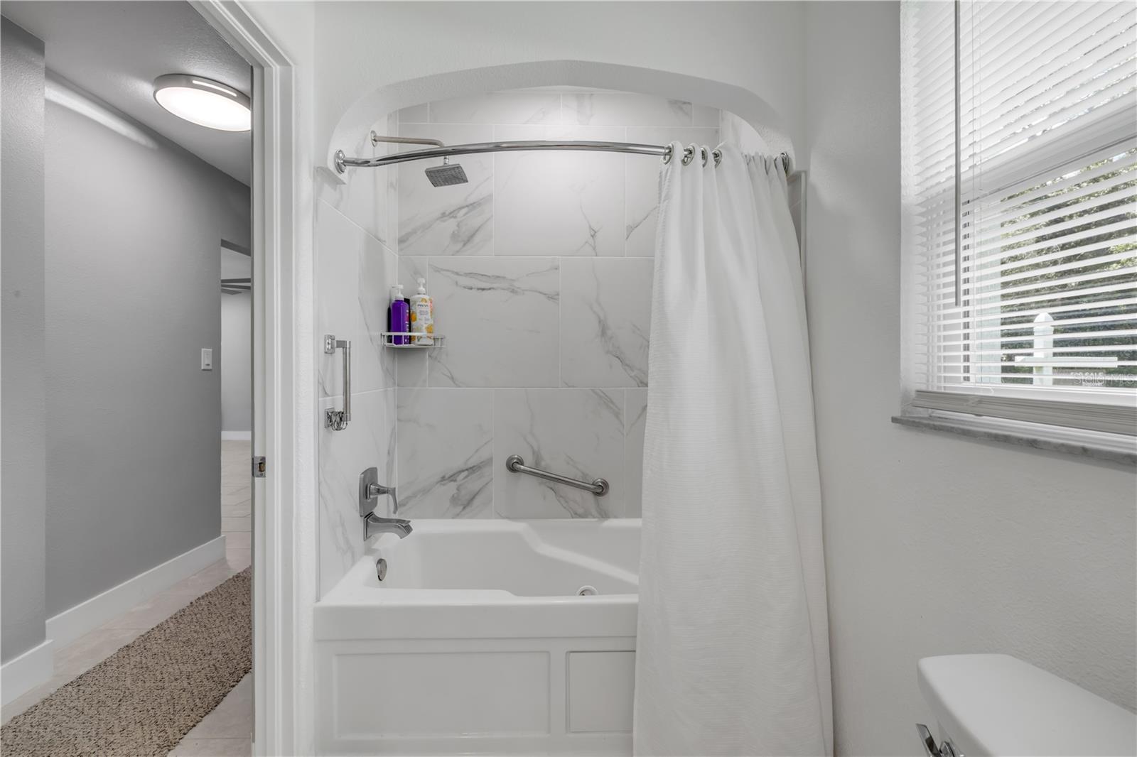 819 B St Property Photo 32