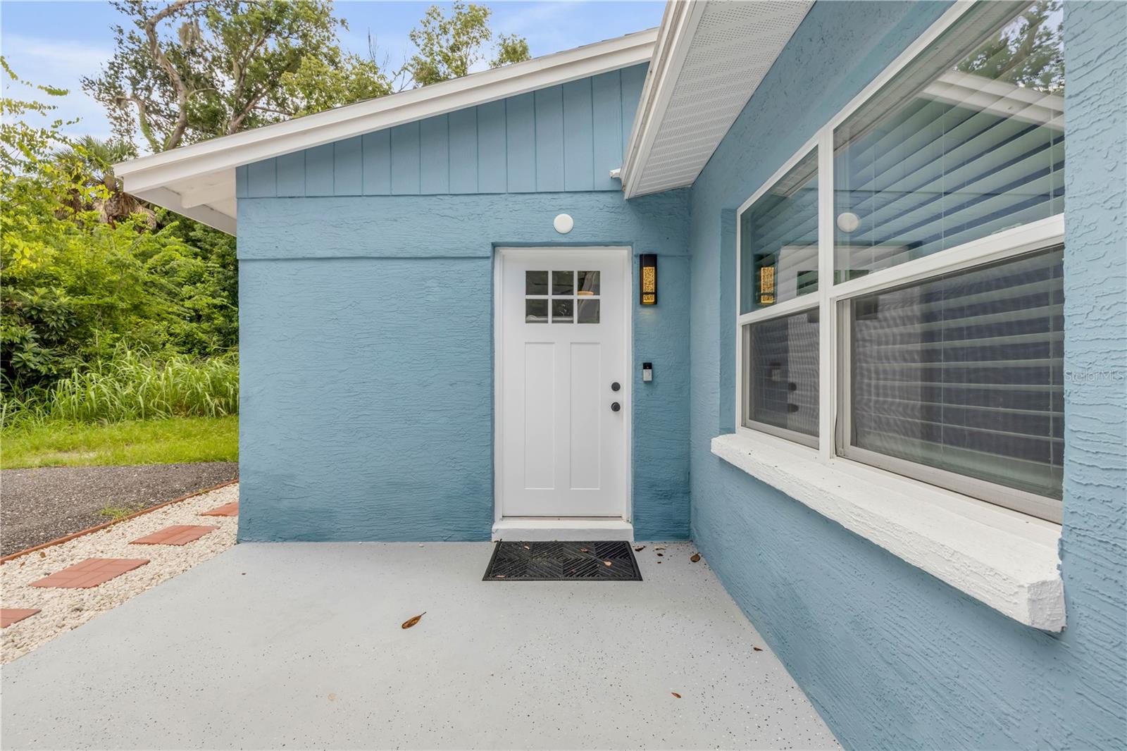 819 B St Property Photo 36
