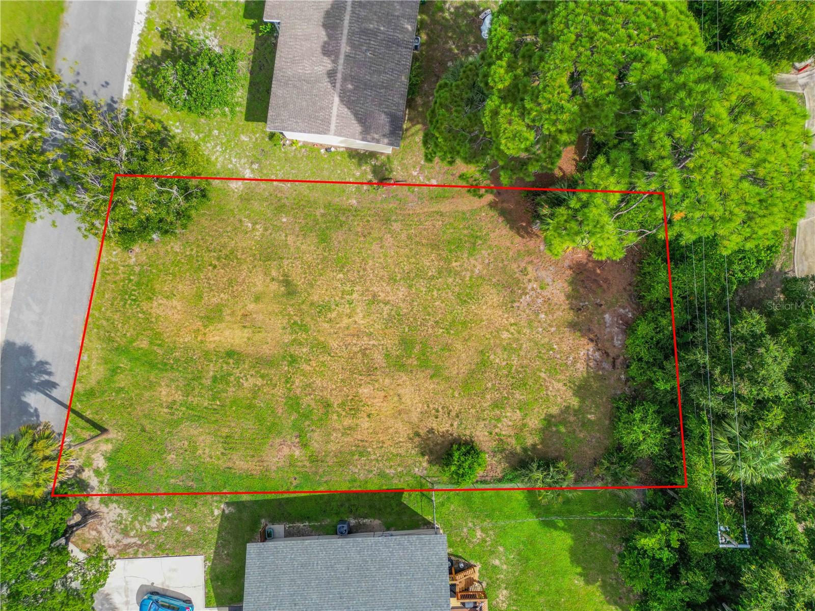 1715 EDGEWATER DR Property Photo 1