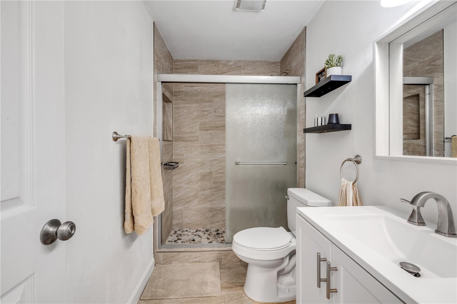 921 Aspen Dr Property Photo 29