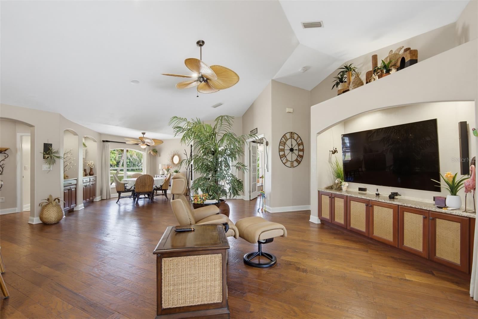 2612 Turnbull Estates Dr Property Photo 21