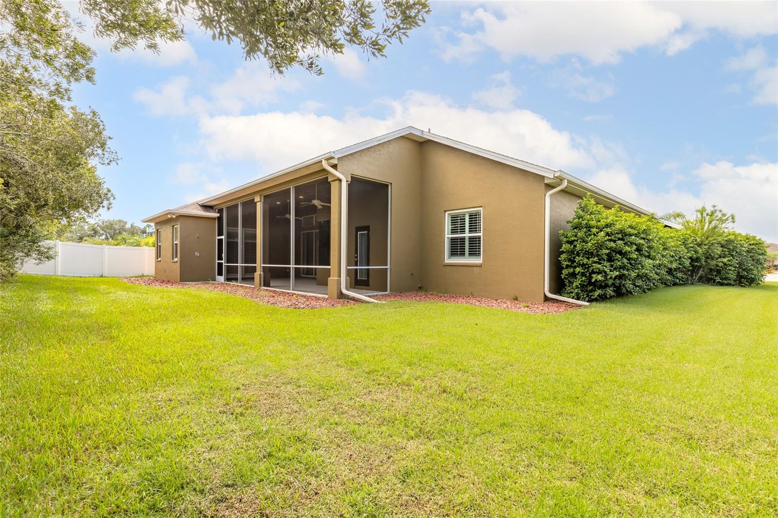 3466 Tesoro Cir Property Photo 8