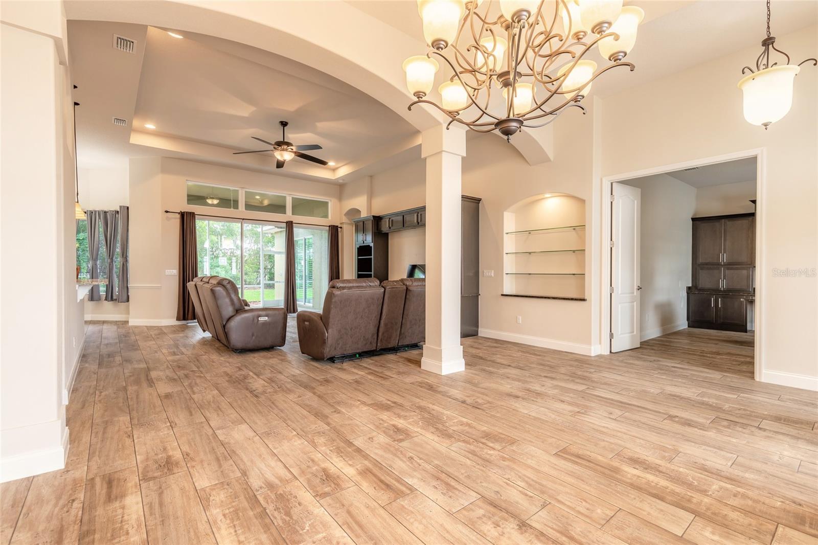 3466 Tesoro Cir Property Photo 17