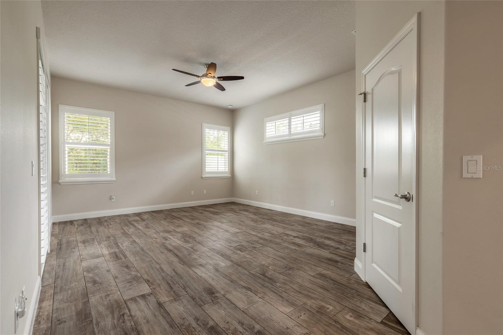 3466 Tesoro Cir Property Photo 28