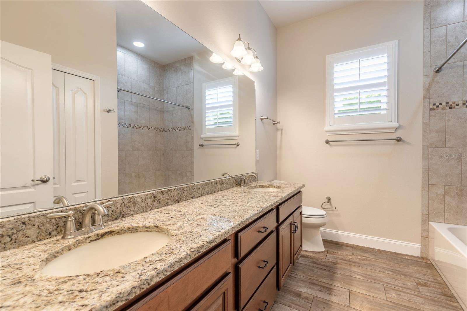 3466 Tesoro Cir Property Photo 39