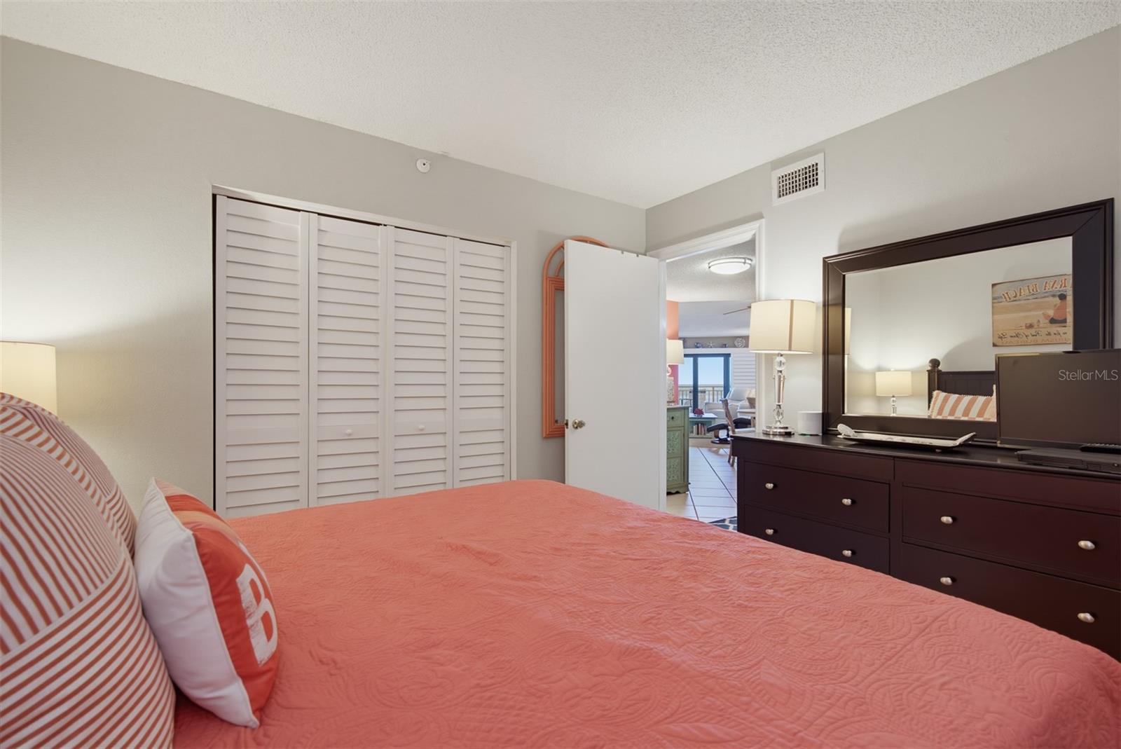 5207 S Atlantic Ave #423 Property Photo 11