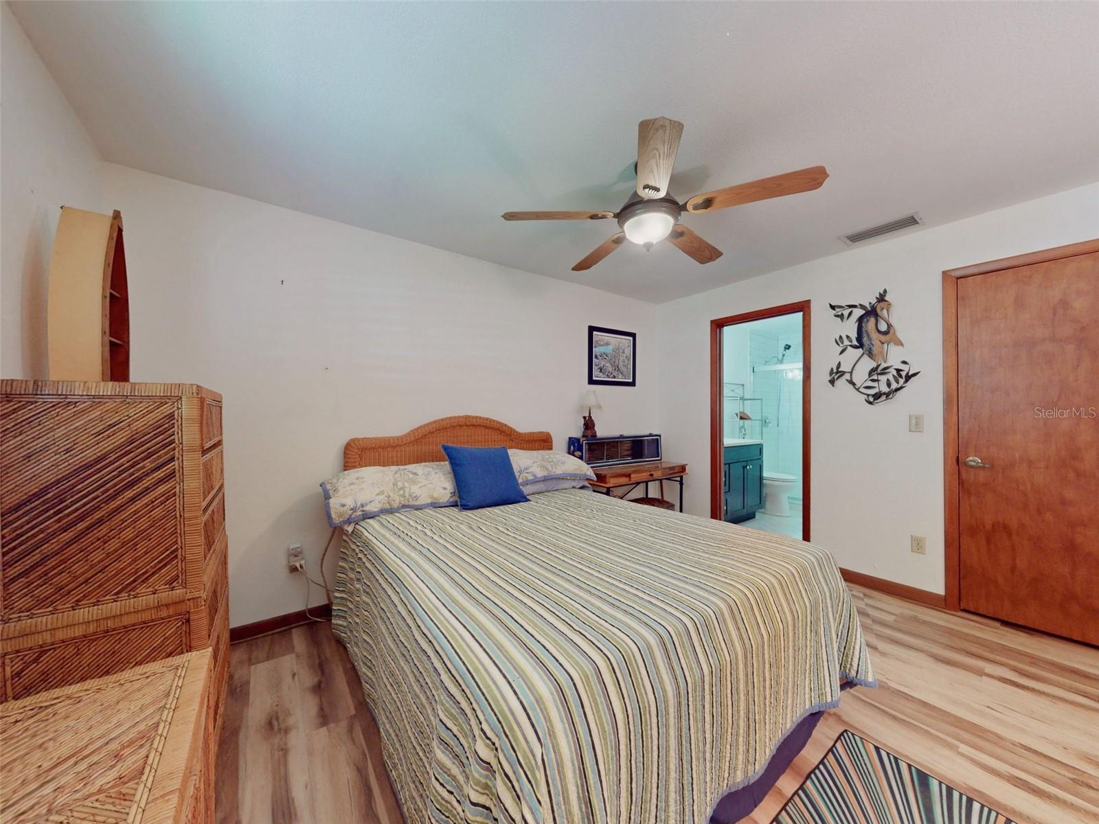 570 Oliver Dr Property Photo 15