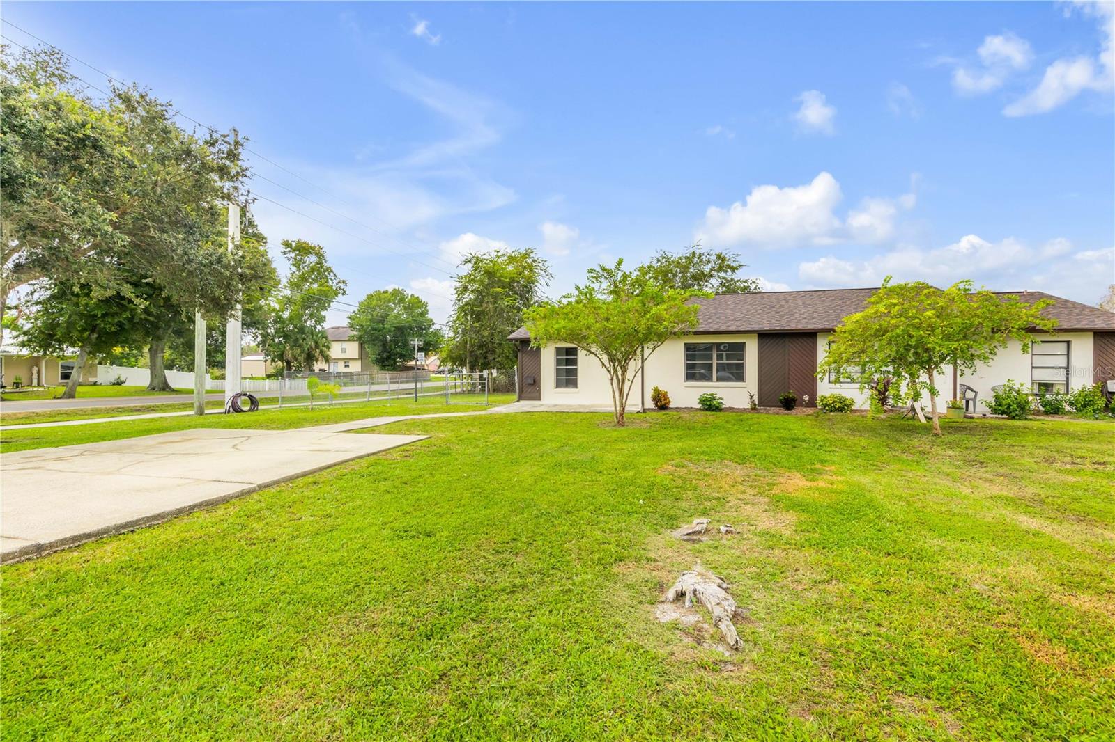 2948 India Palm Dr Property Photo 1