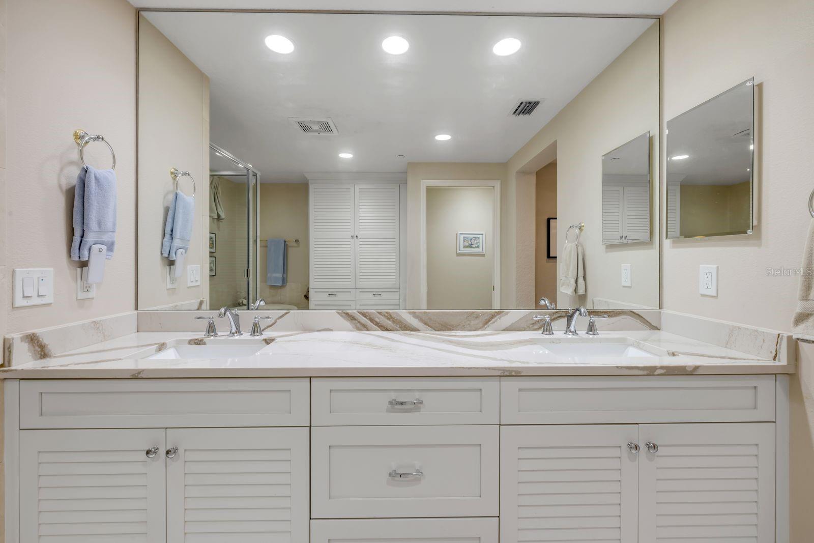 259 Minorca Beach Way #902 Property Photo 30