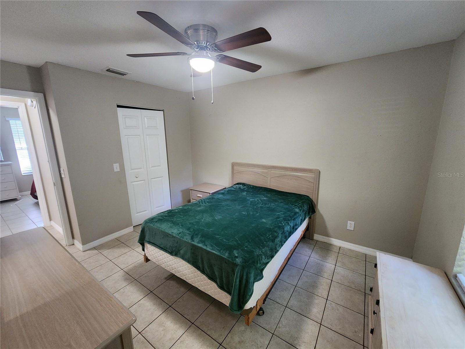 240 Newcomb St Property Photo 22