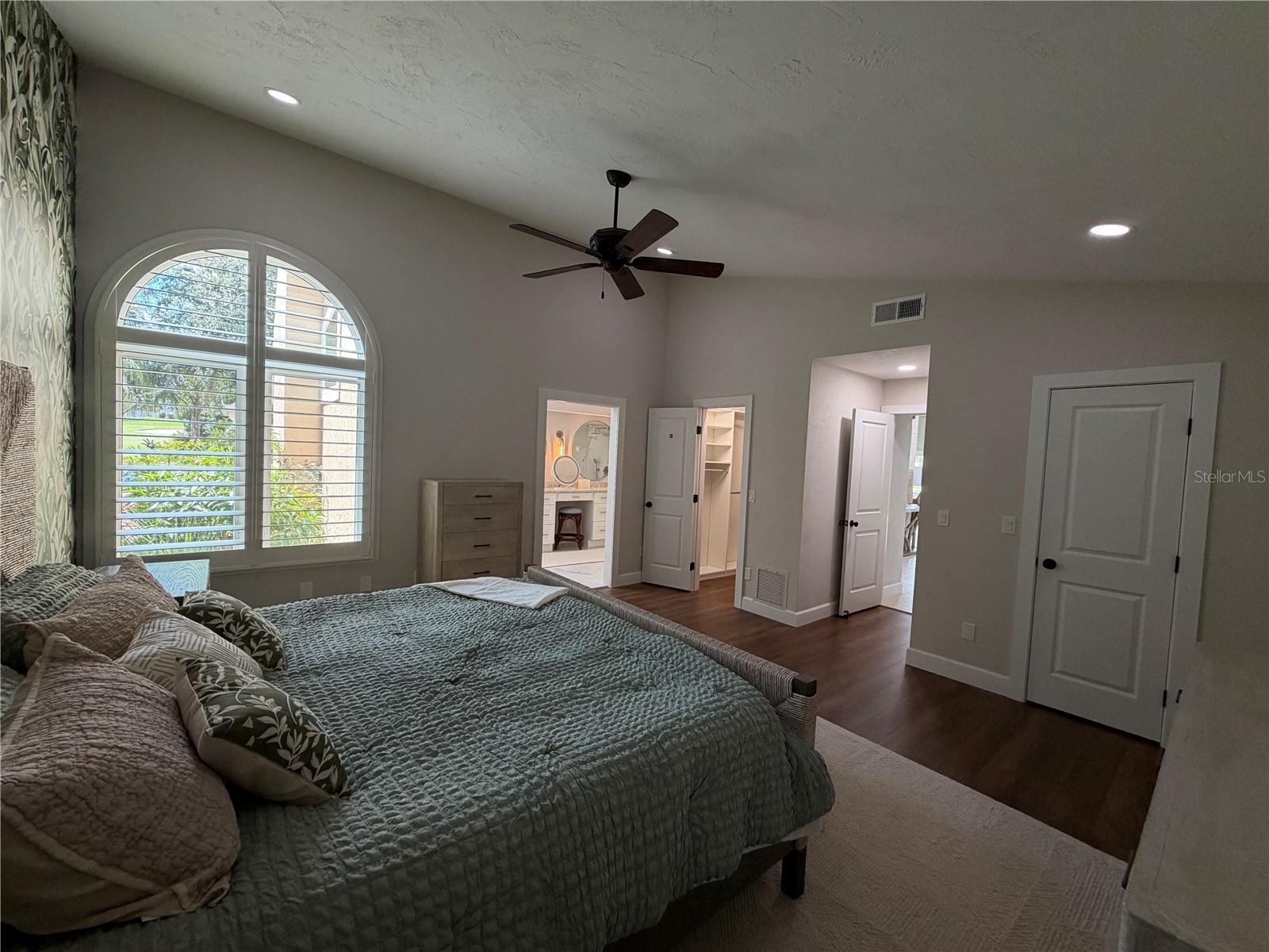209 Bromely Cir Property Photo 24