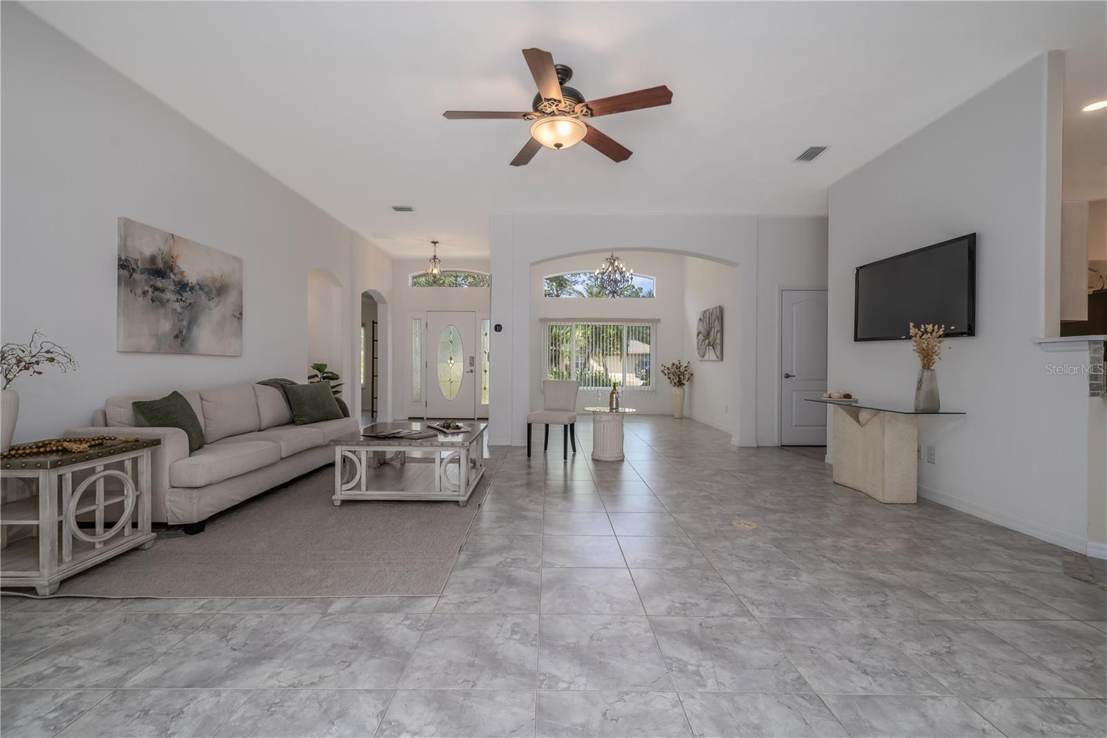 108 Grey Dapple Way Property Photo 11