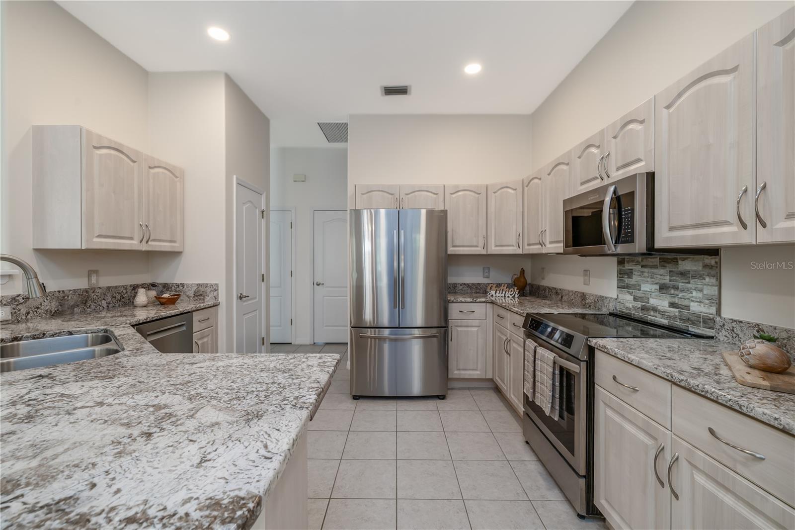 108 Grey Dapple Way Property Photo 13