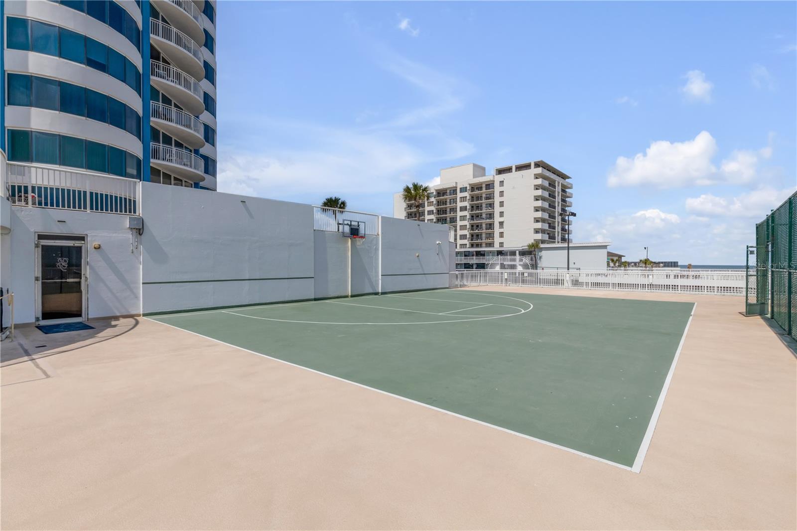 2625 S Atlantic Ave #21ne Property Photo 48