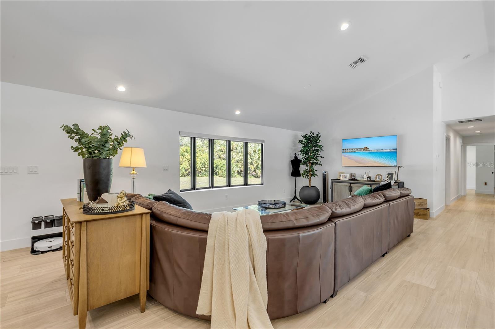 6223 Donna Cir Property Photo 7