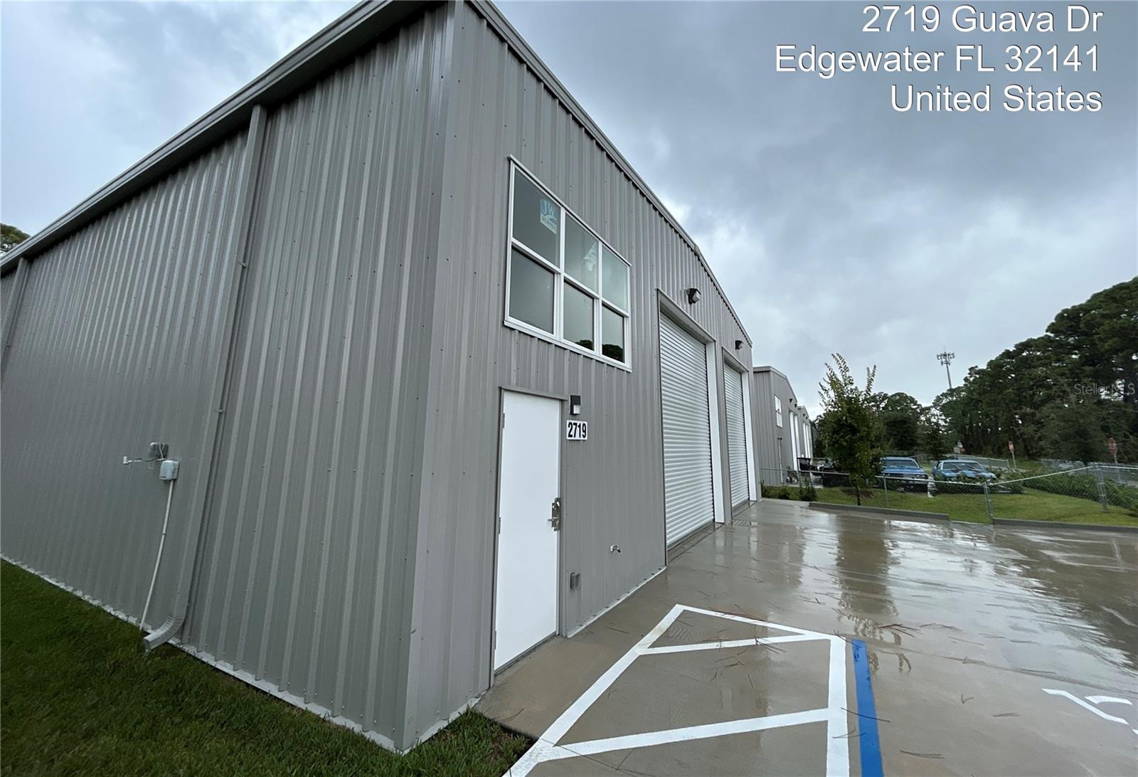 2719 Guava Dr Property Photo 3