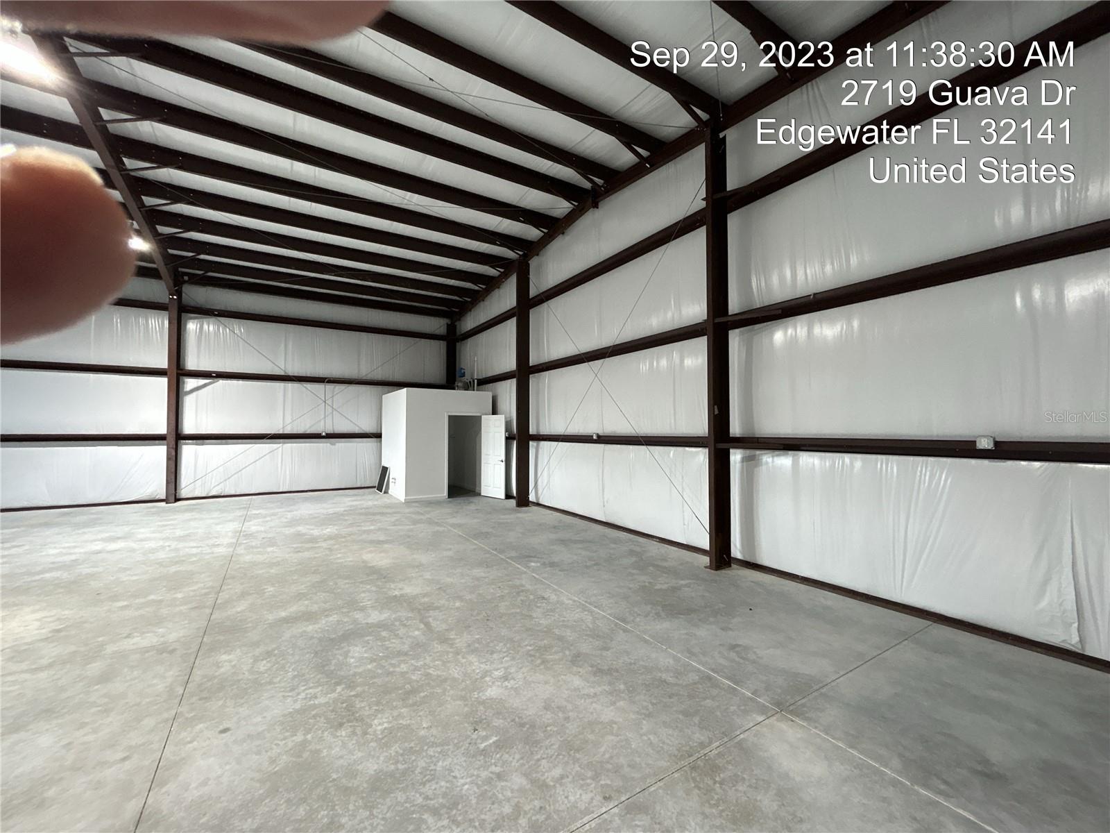 2719 Guava Dr Property Photo 9