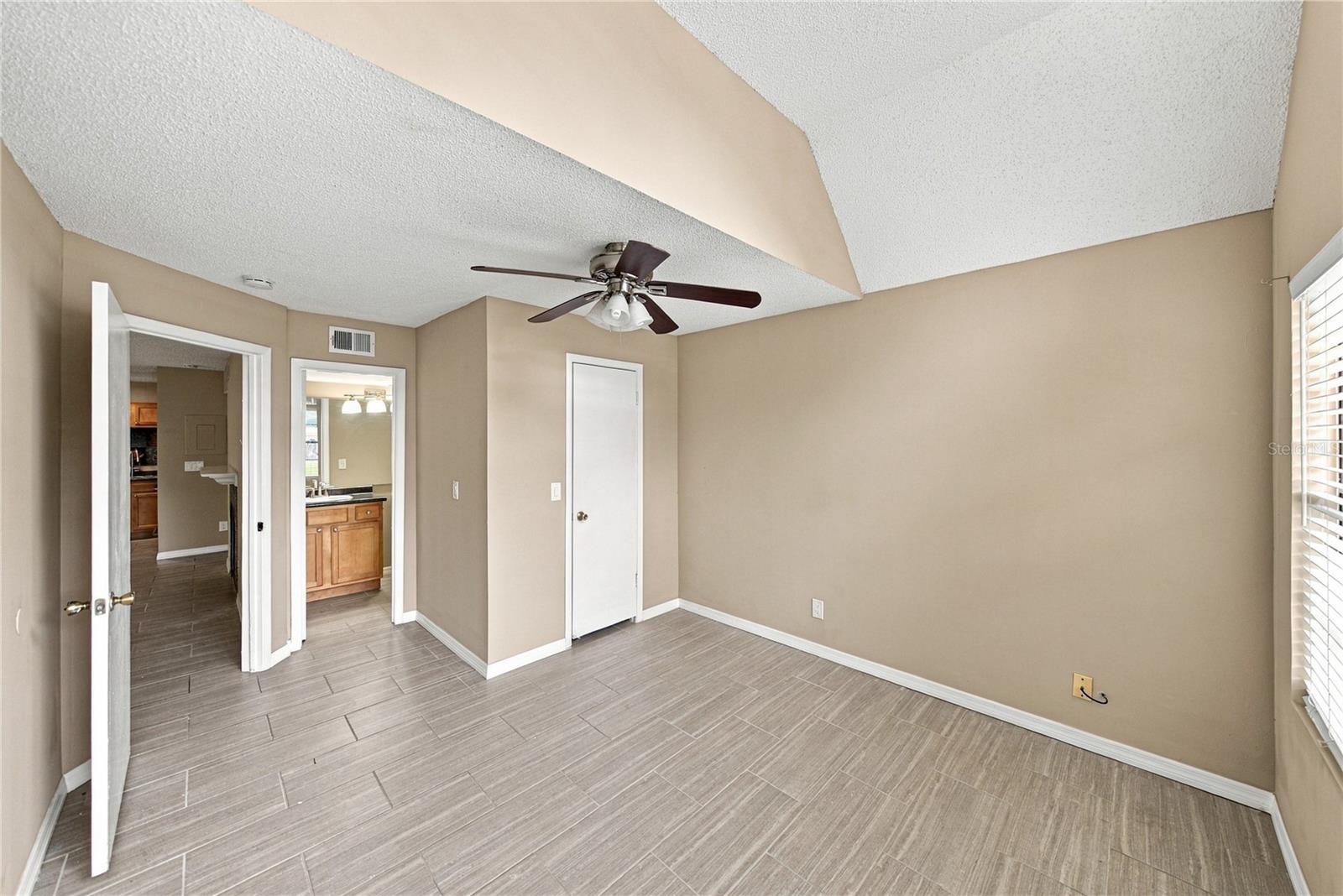 485 Forestway Cir #101 Property Photo 8
