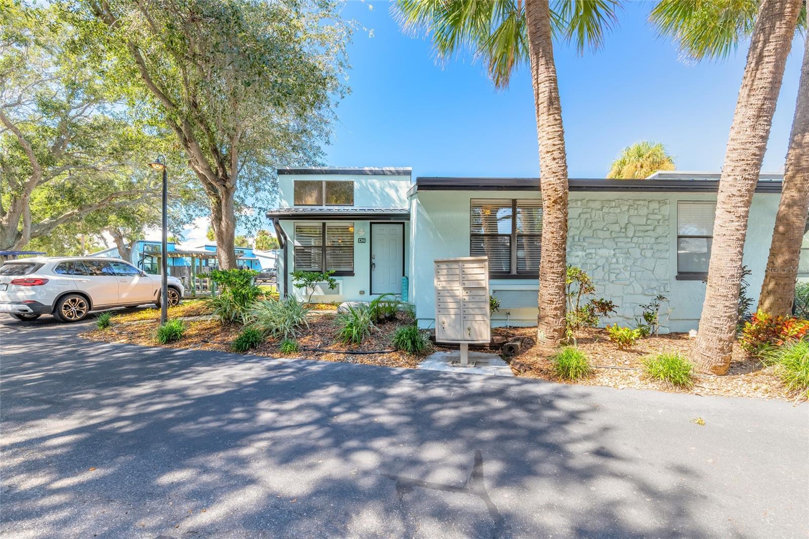 42 Jacaranda Cay Ct #42 Property Photo 2