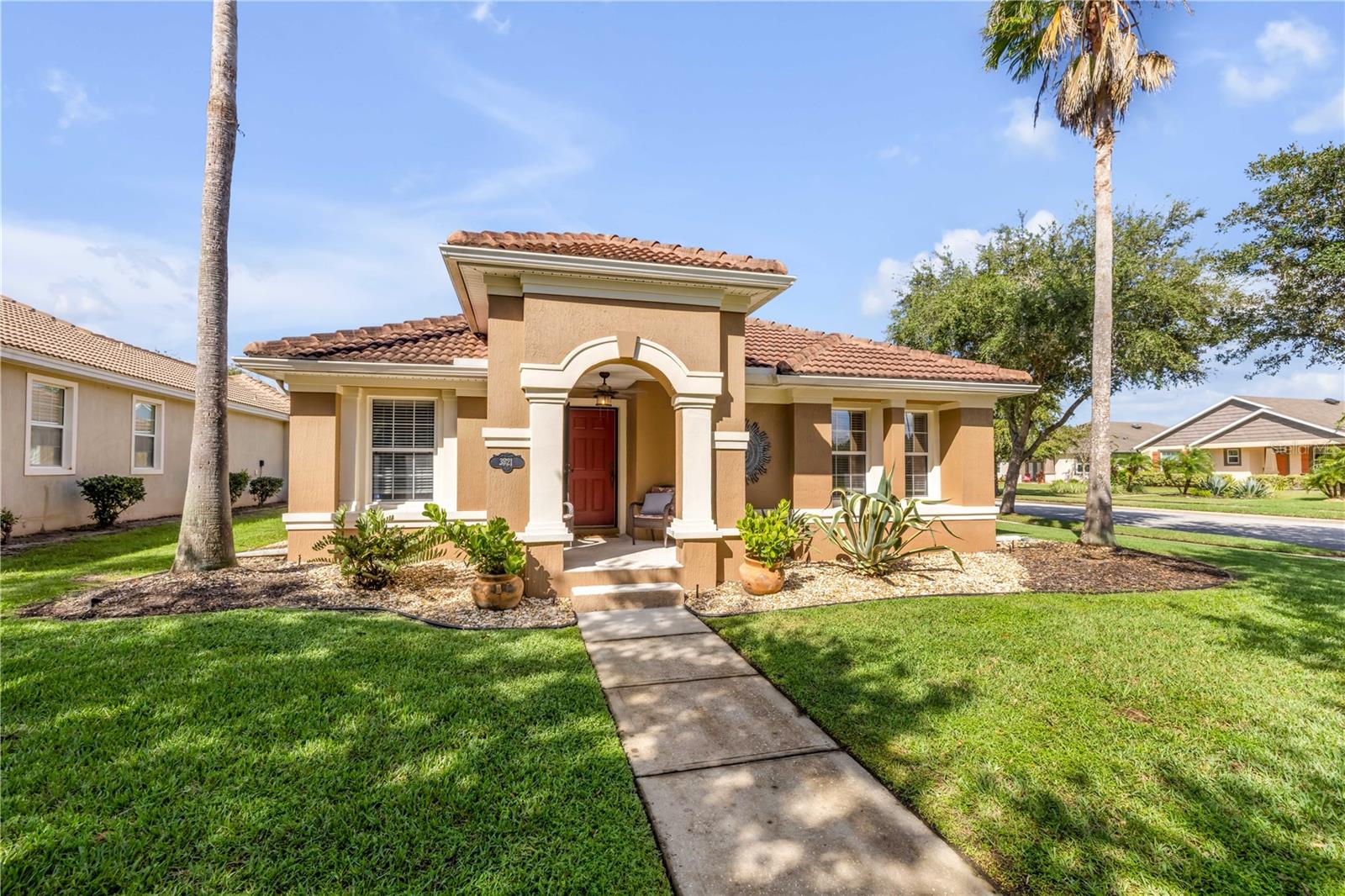 3321 Pino Ave Property Photo 6