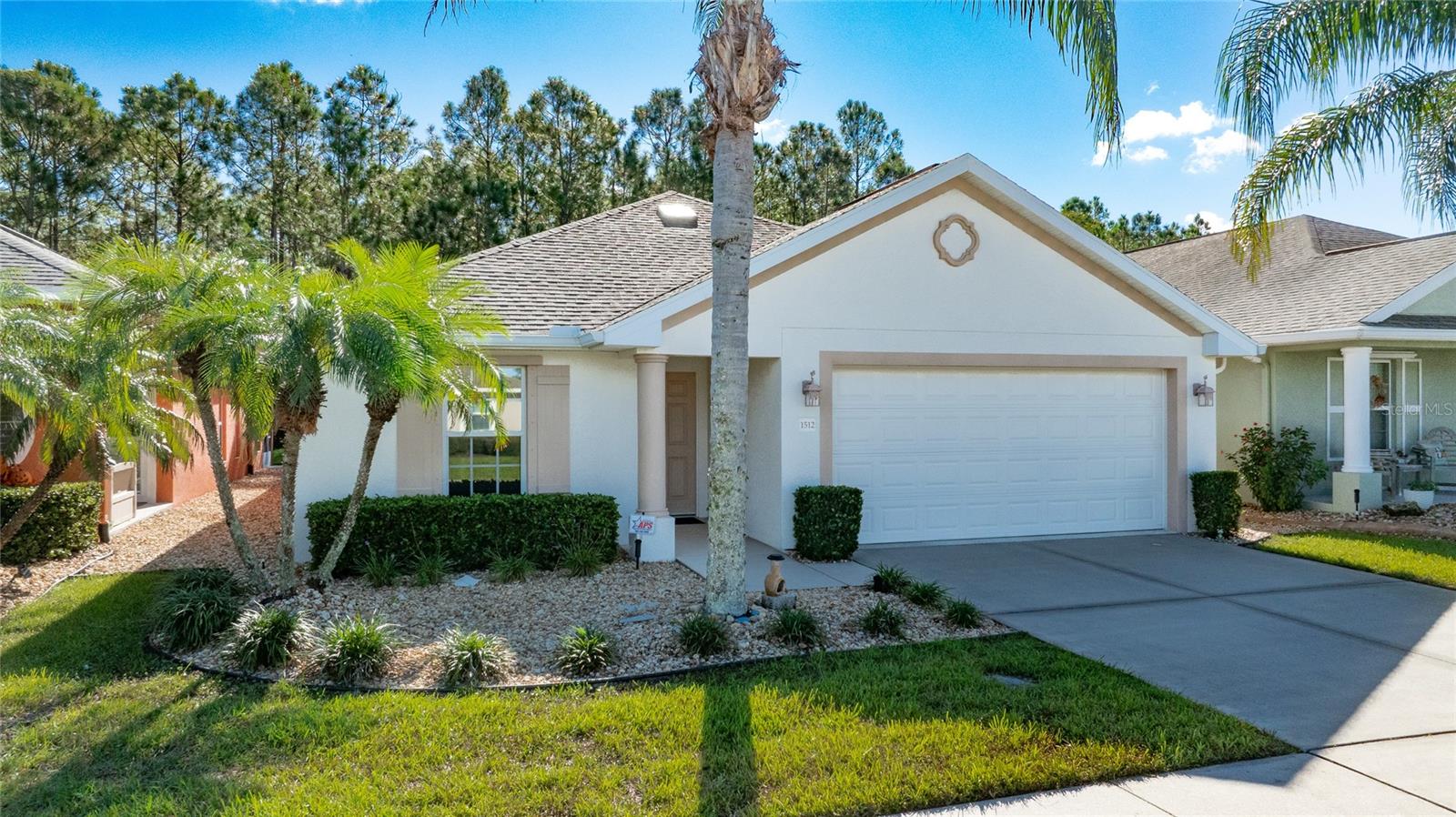 1512 Areca Palm Dr Property Photo 2