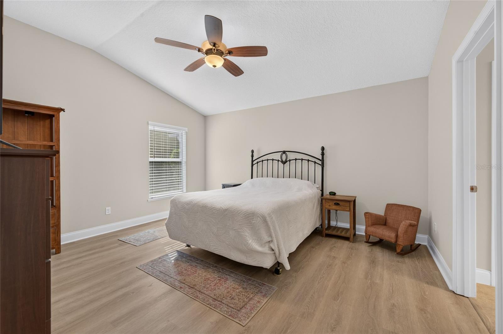 1512 Areca Palm Dr Property Photo 17