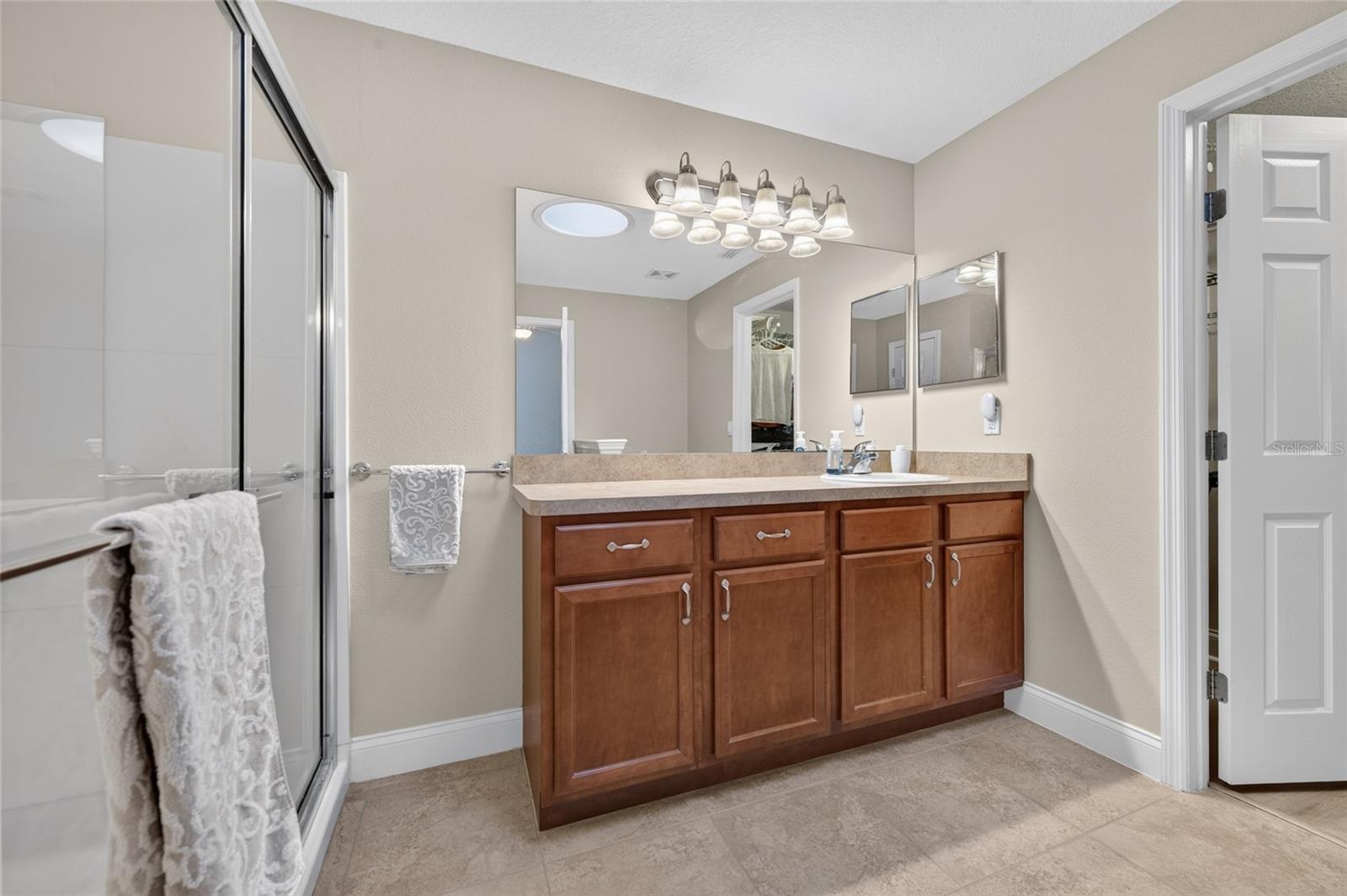 1512 Areca Palm Dr Property Photo 19