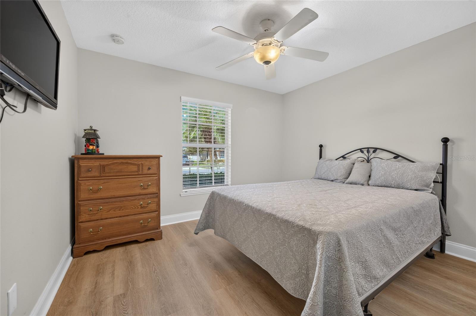 1512 Areca Palm Dr Property Photo 24