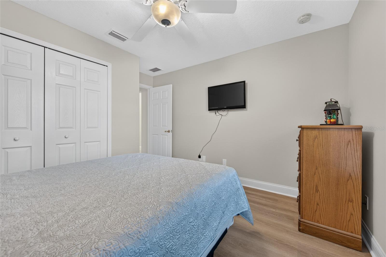 1512 Areca Palm Dr Property Photo 25