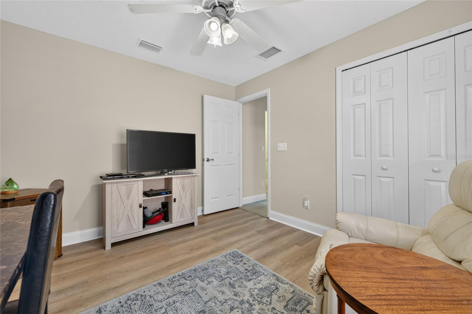 1512 Areca Palm Dr Property Photo 27