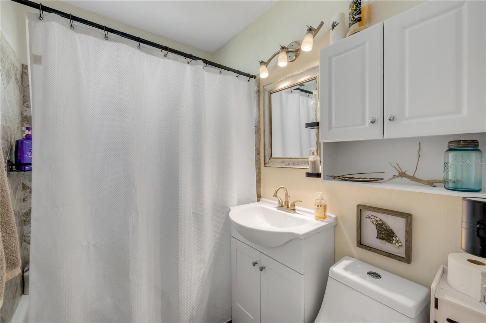 3929 S Peninsula Dr Property Photo 12
