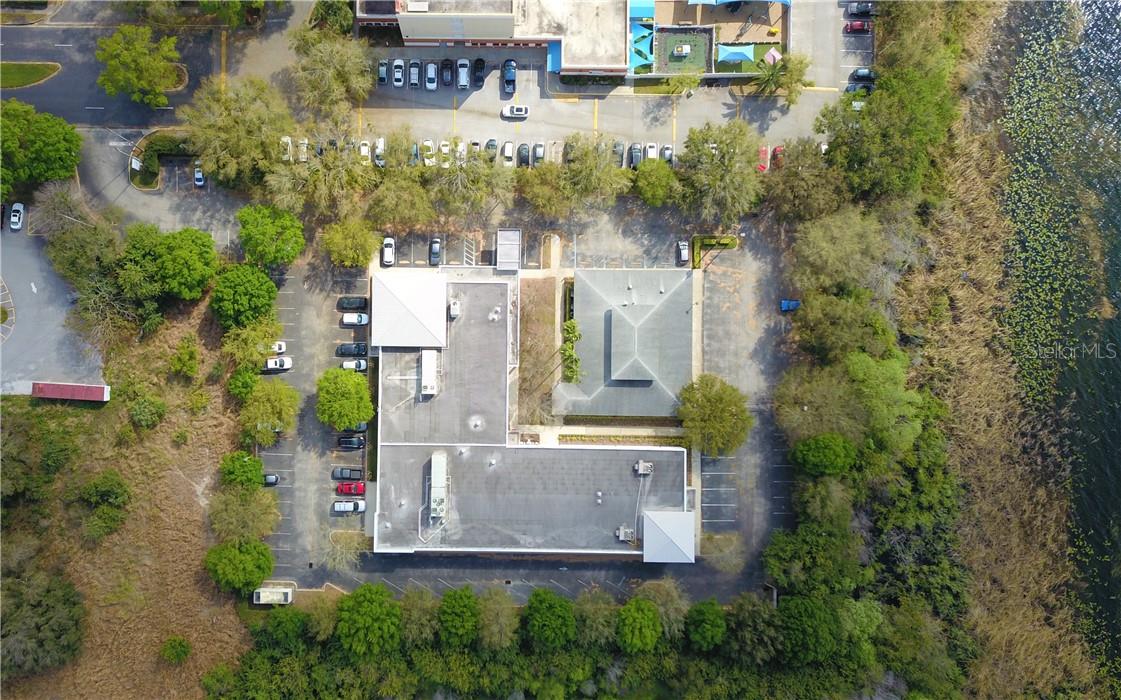 O5849210 Property Photo 7