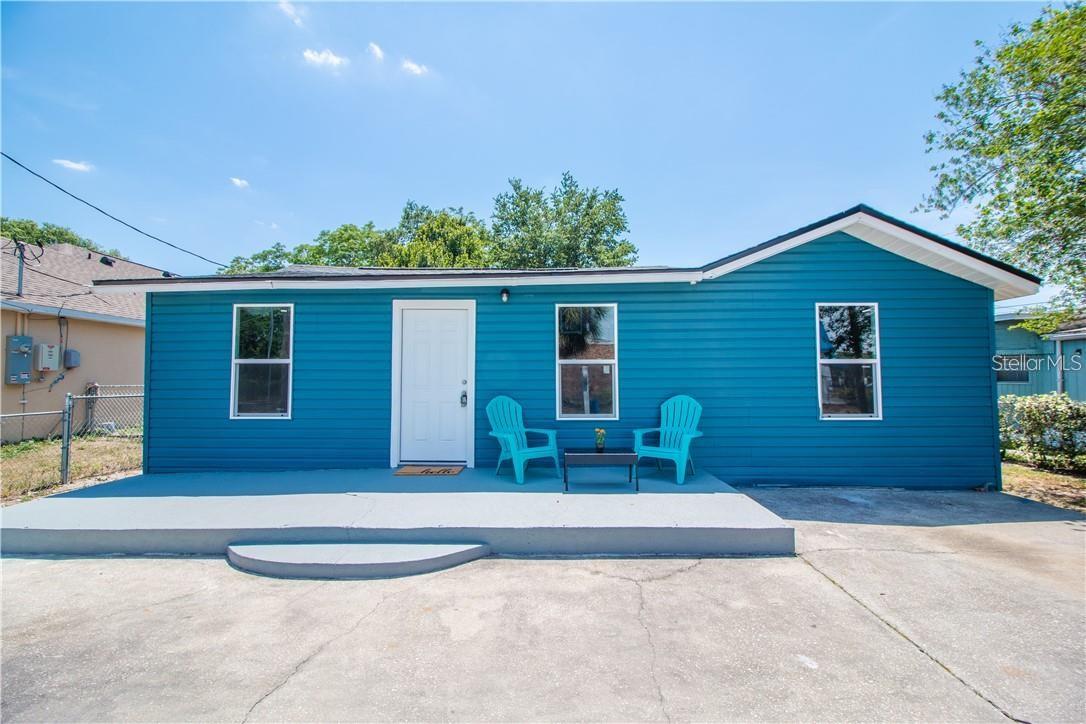 O5982097 Property Photo 1