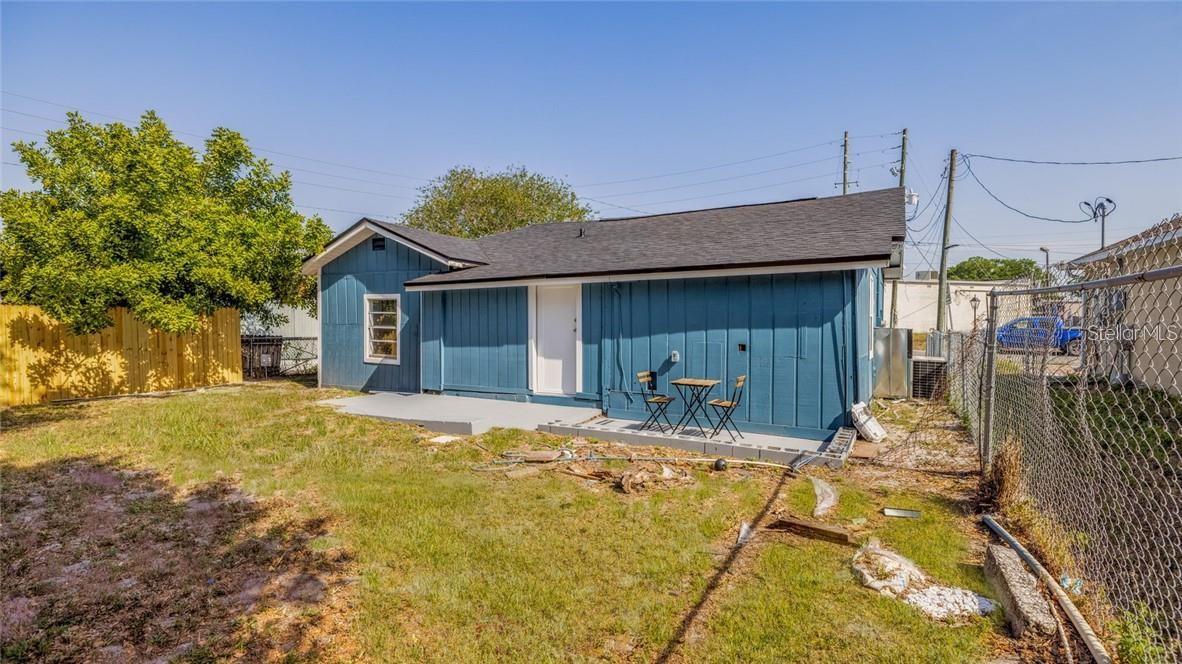 O5982097 Property Photo 28