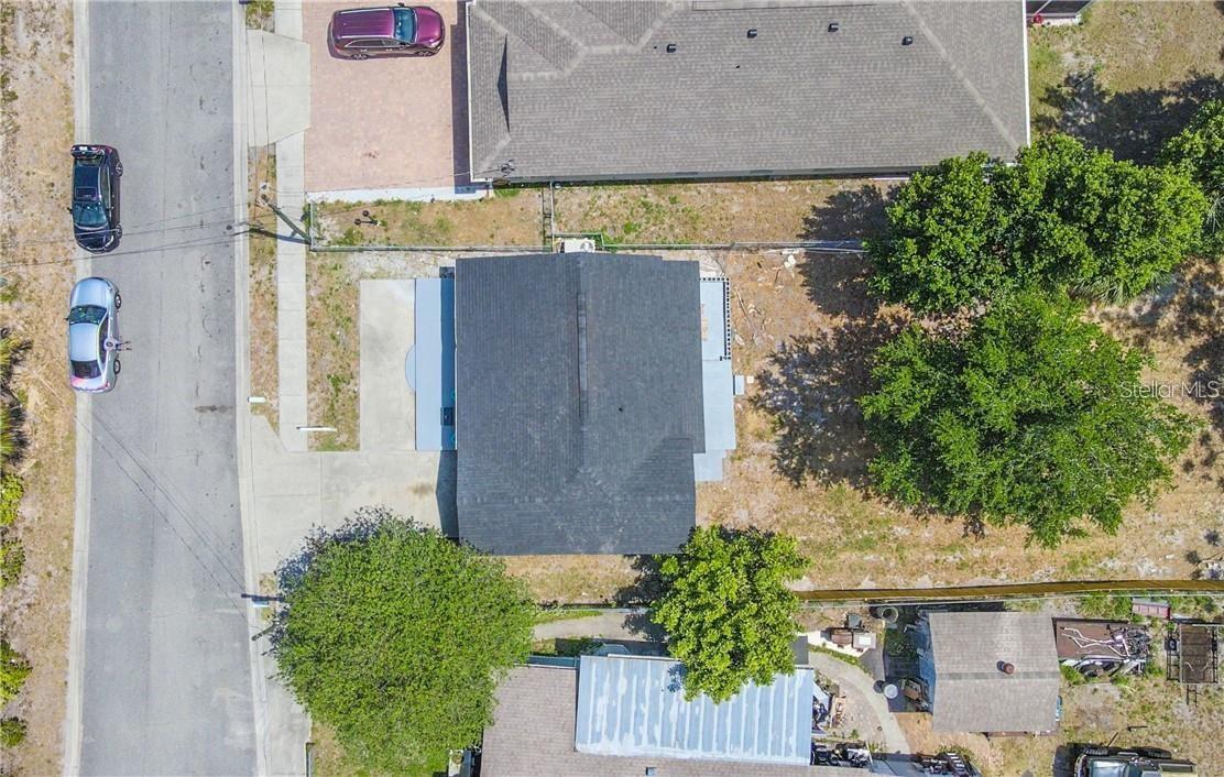 O5982097 Property Photo 30
