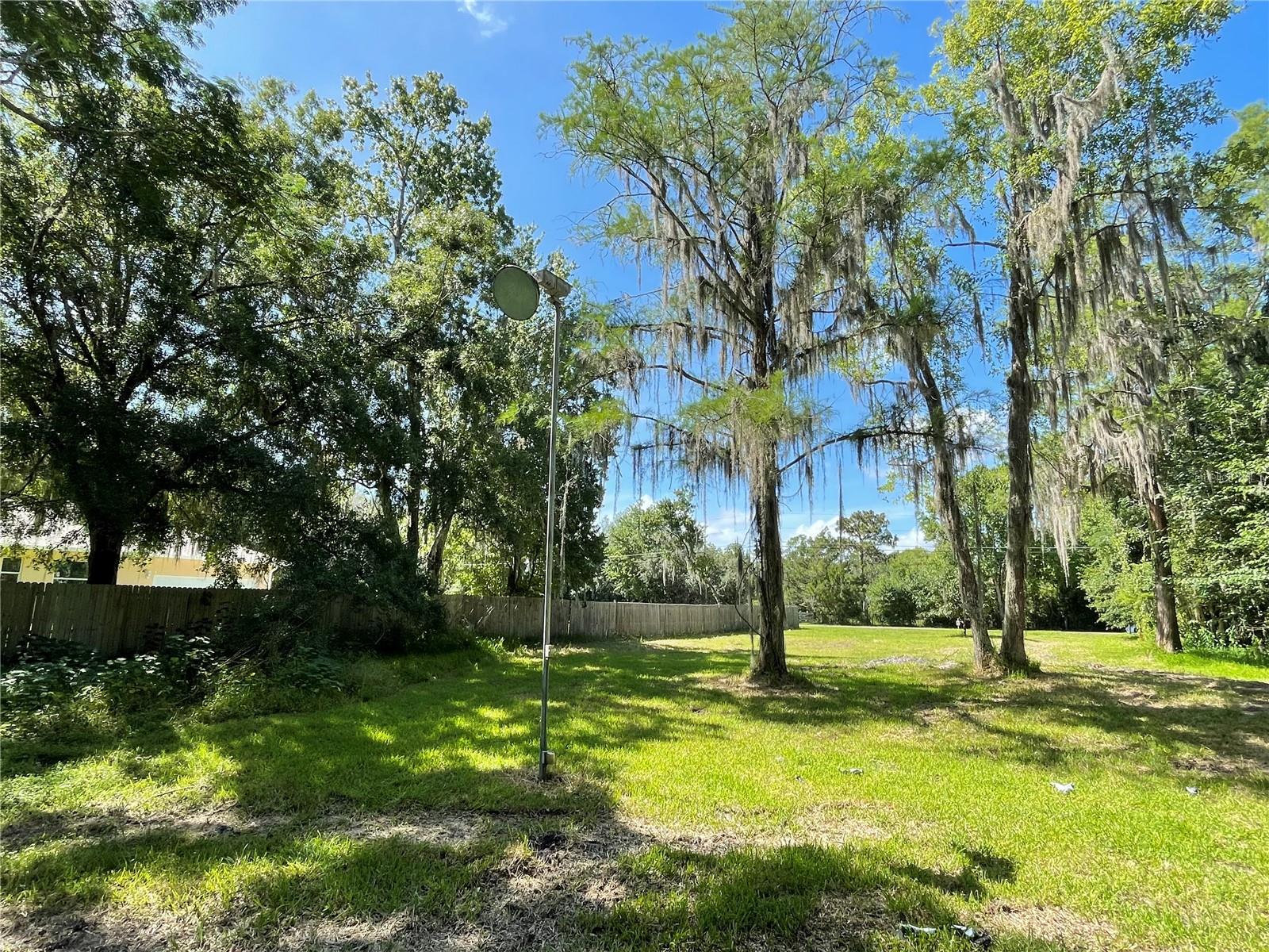 16415 Bearle Rd Property Photo 17