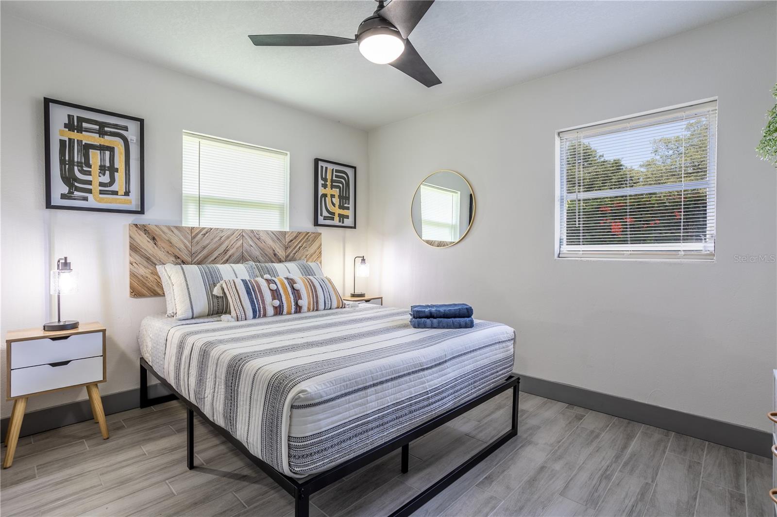 O6046183 Property Photo 25