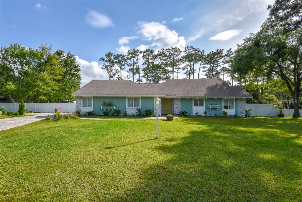 213 Riverbend Road Property Photo 8