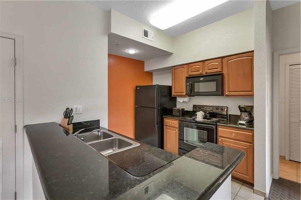 8125 Resort Village Dr #51114 Property Photo 3