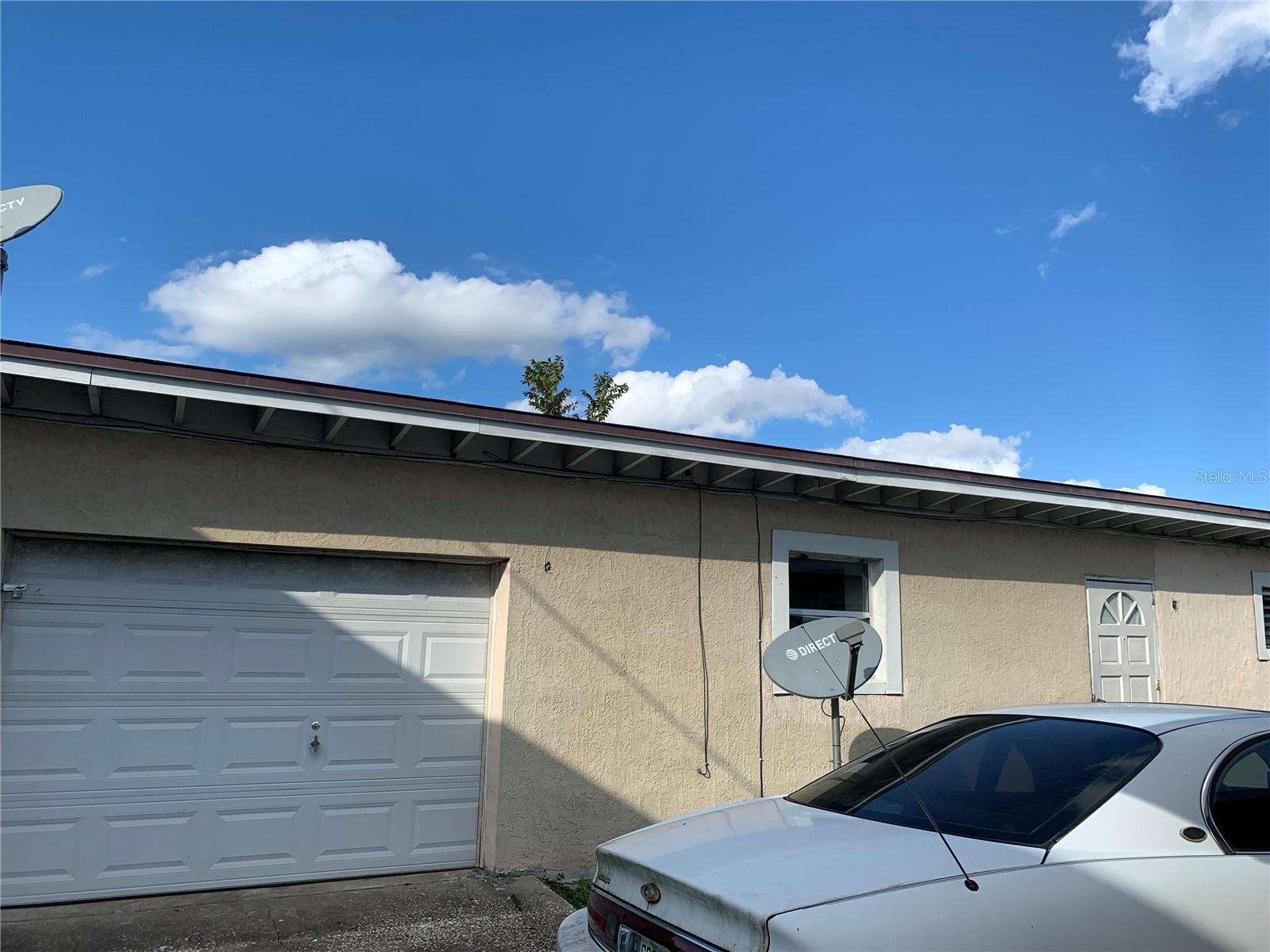 1023 W Gore St W Property Photo 15