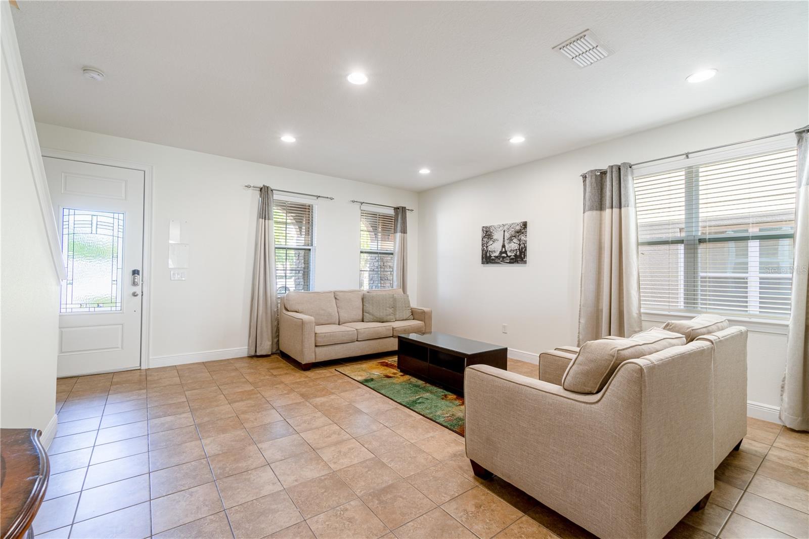 341 Lasso Drive Property Photo 4