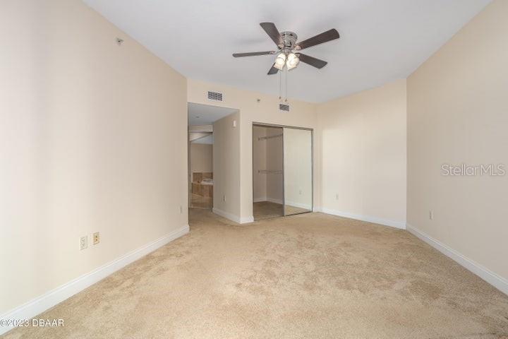 231 Riverside Drive #608 Property Photo 18