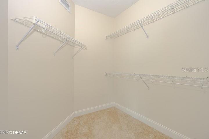 231 Riverside Drive #608 Property Photo 19