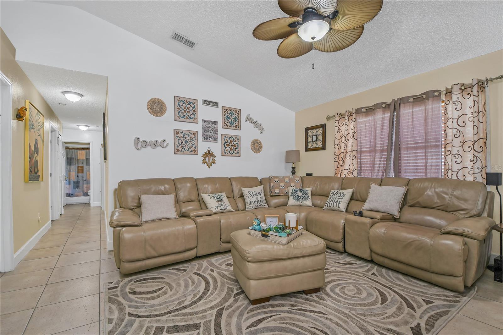 2431 Quail Hollow Avenue Property Photo 7