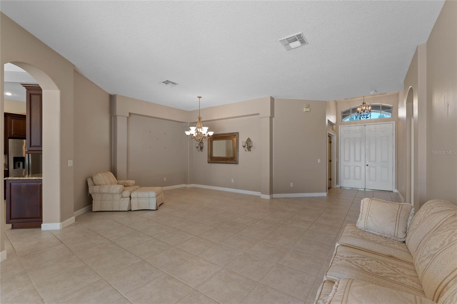 4986 Brightmour Cir Property Photo 3