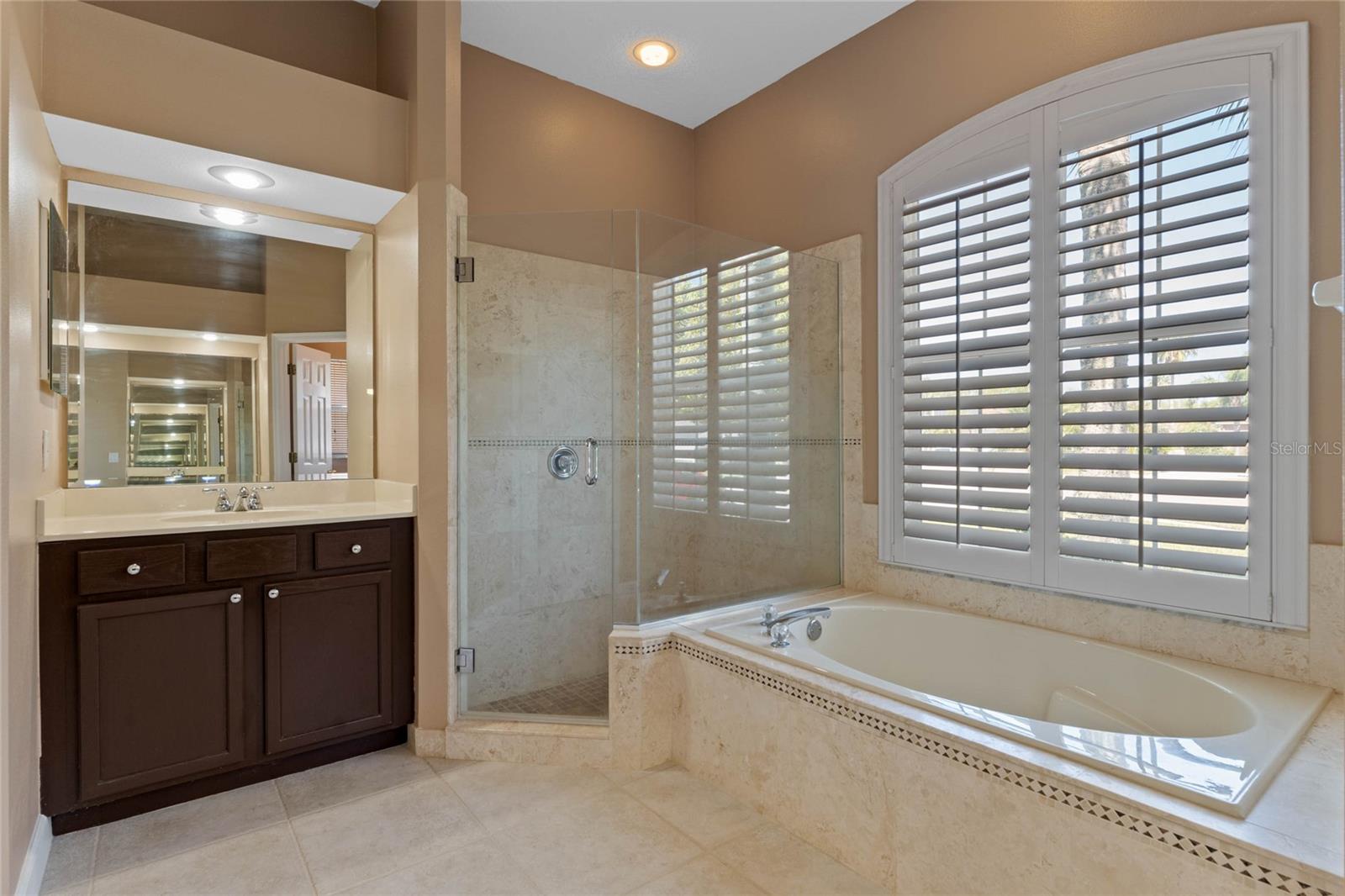 4986 Brightmour Cir Property Photo 18