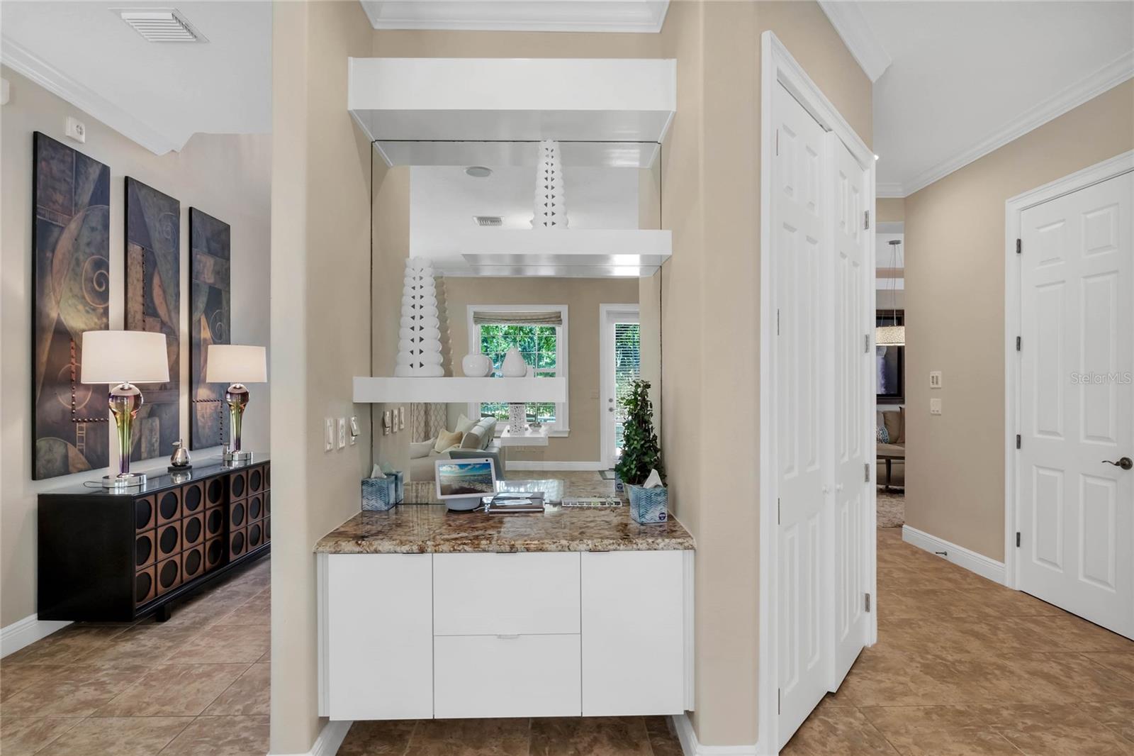 7397 Gathering Court Property Photo 8