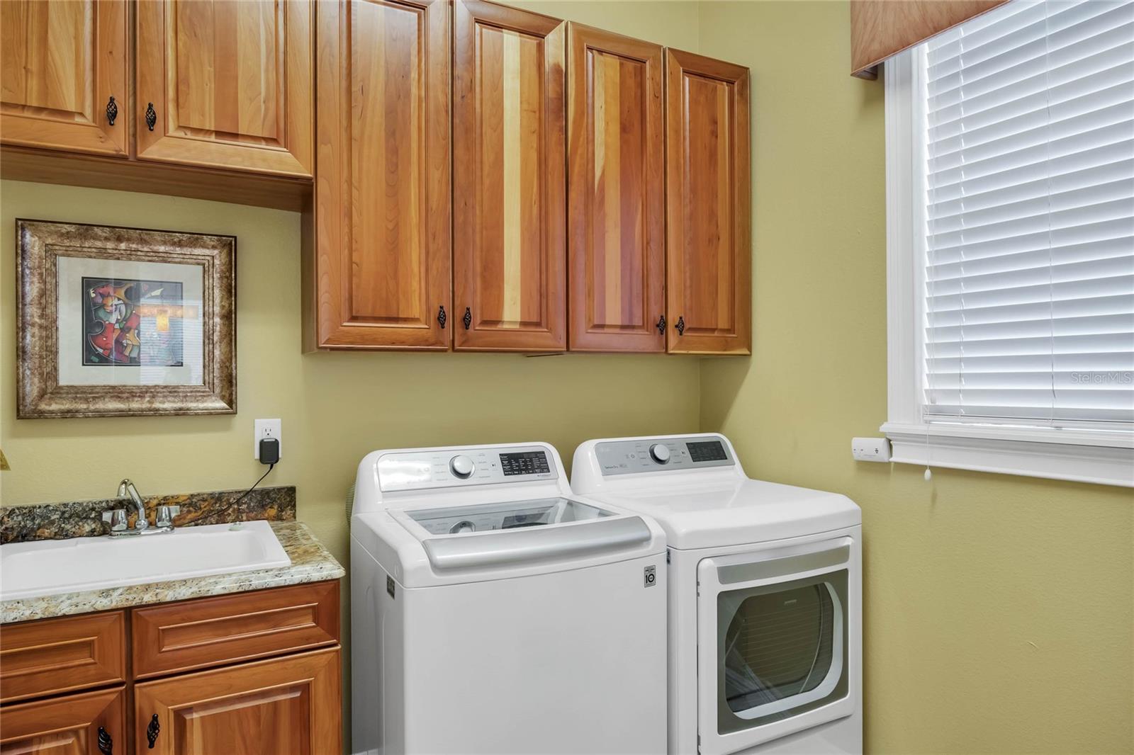 7397 Gathering Court Property Photo 18