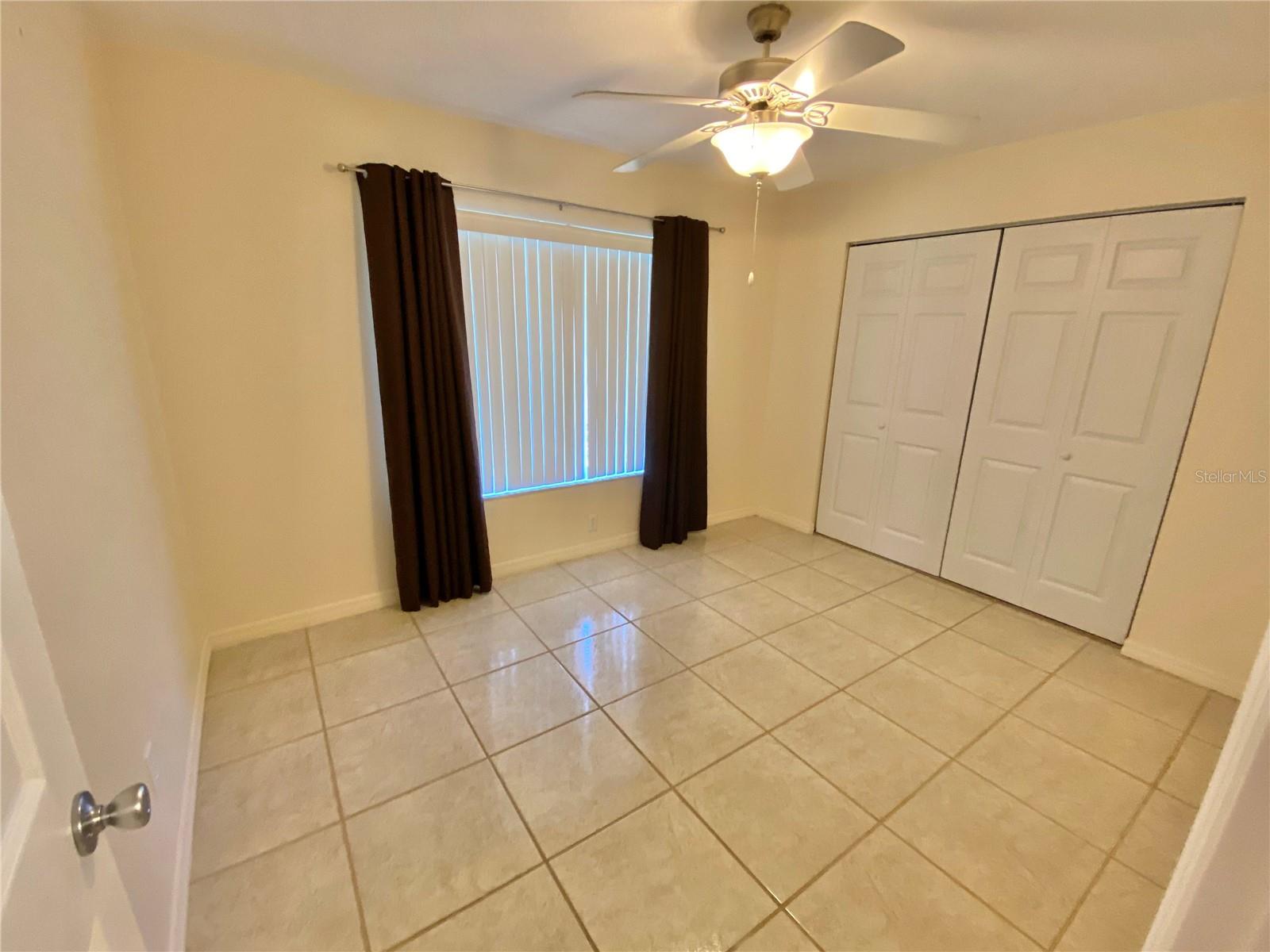10401 Larissa St Property Photo 5